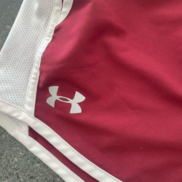 UNDER ARMOUR short size XS - Picture 3 of 7